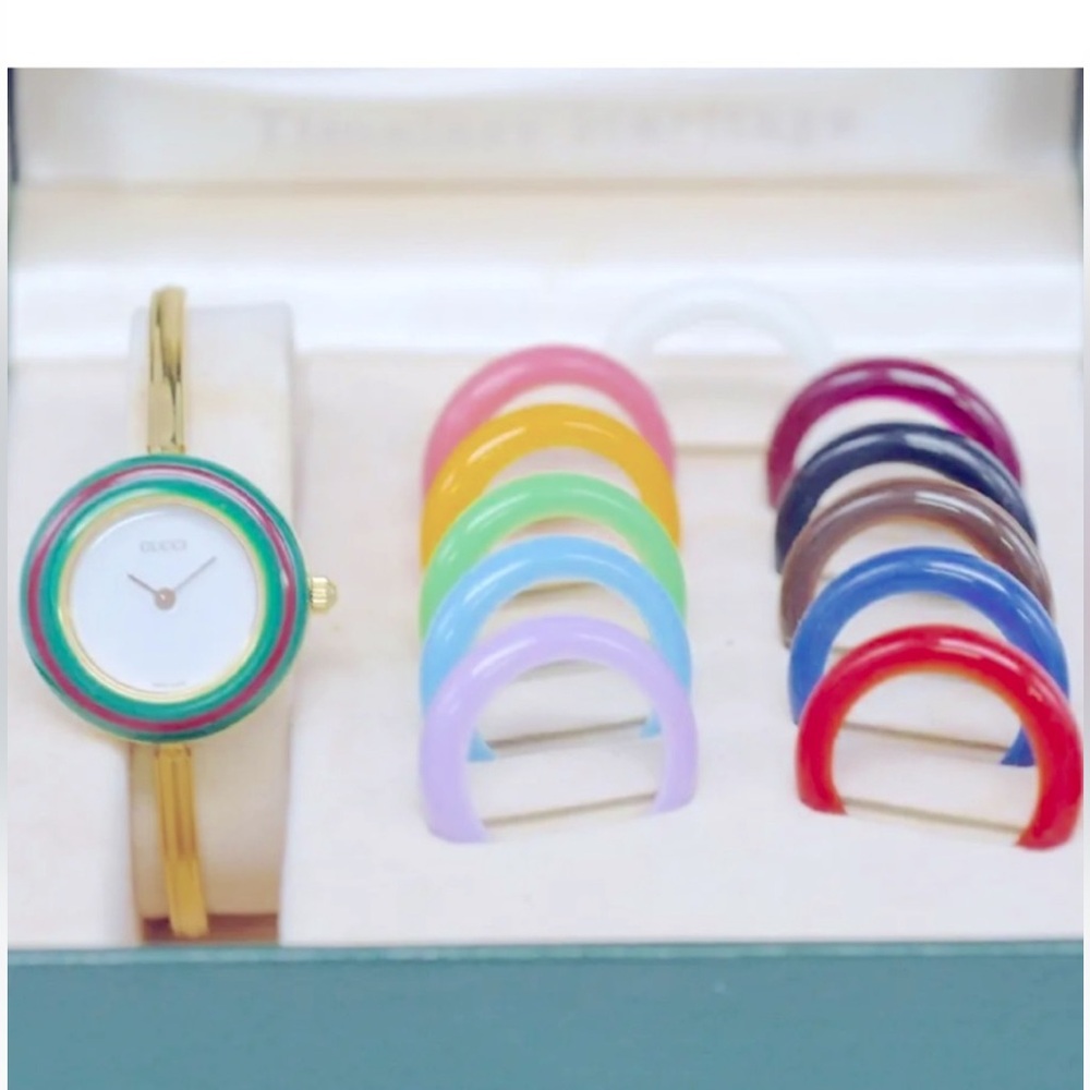 GUCCI RARE 14k Gold Plated VINTAGE STATEMENT PIECE WATCH - Picture 7 of 9